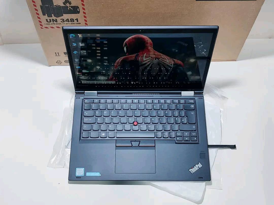 Lenovo ThinkPad Yoga X260 – Image 3