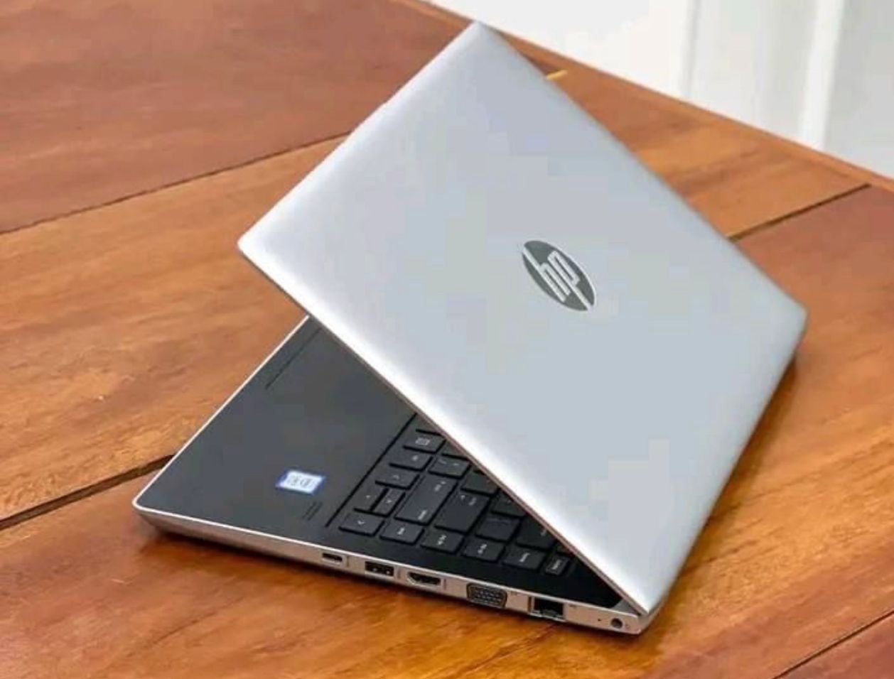 HP ProBook 430 G5 – Image 2