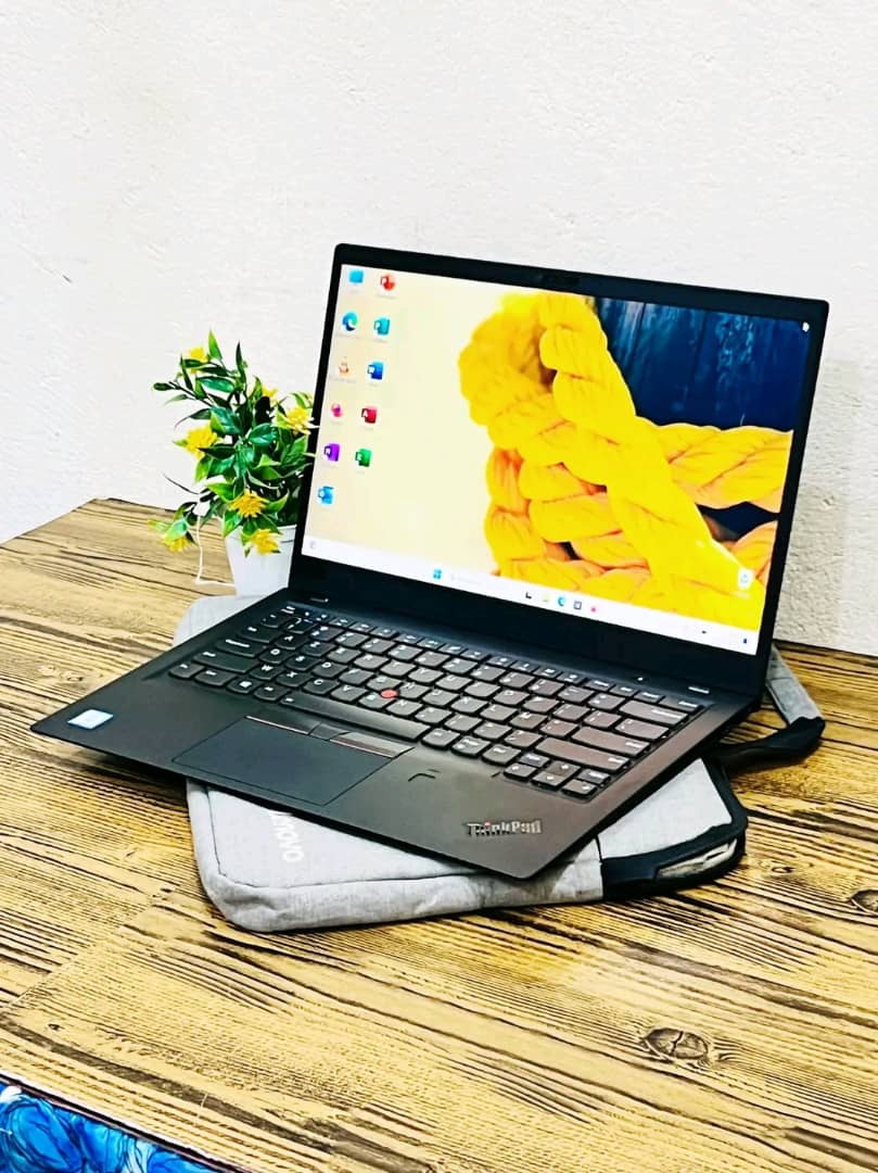 LENOVO Thinkpad X1 CARBONE – Image 2
