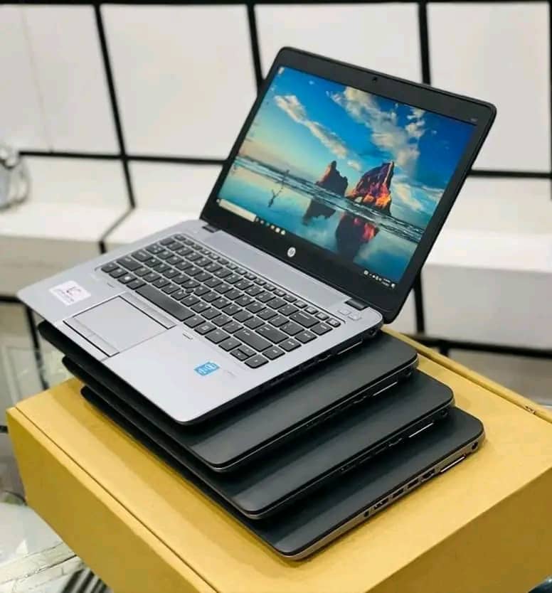 HP EliteBook 840 G2 (Quasi neuf, en très bon état !)