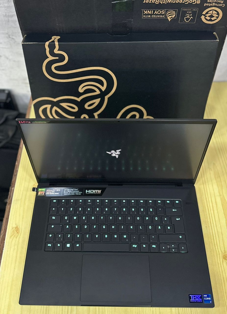 Razer Blade 15 RZ09 - Core i7 11e Génération, RTX 3070, 1 To SSD, 16 Go RAM, 15,6" UHD – Image 6