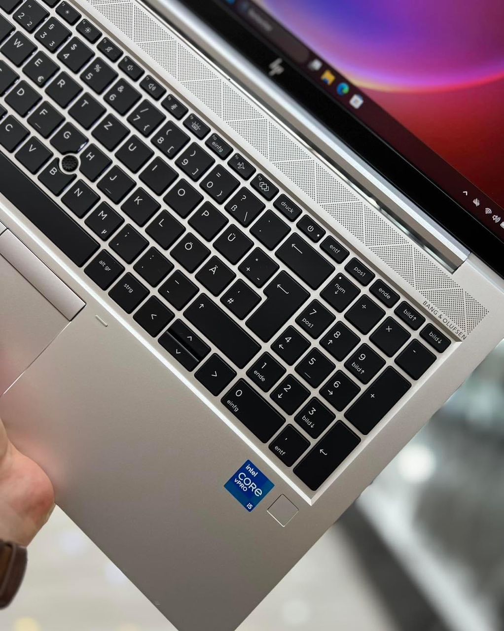 HP Elitebook 850 G8 – Image 2